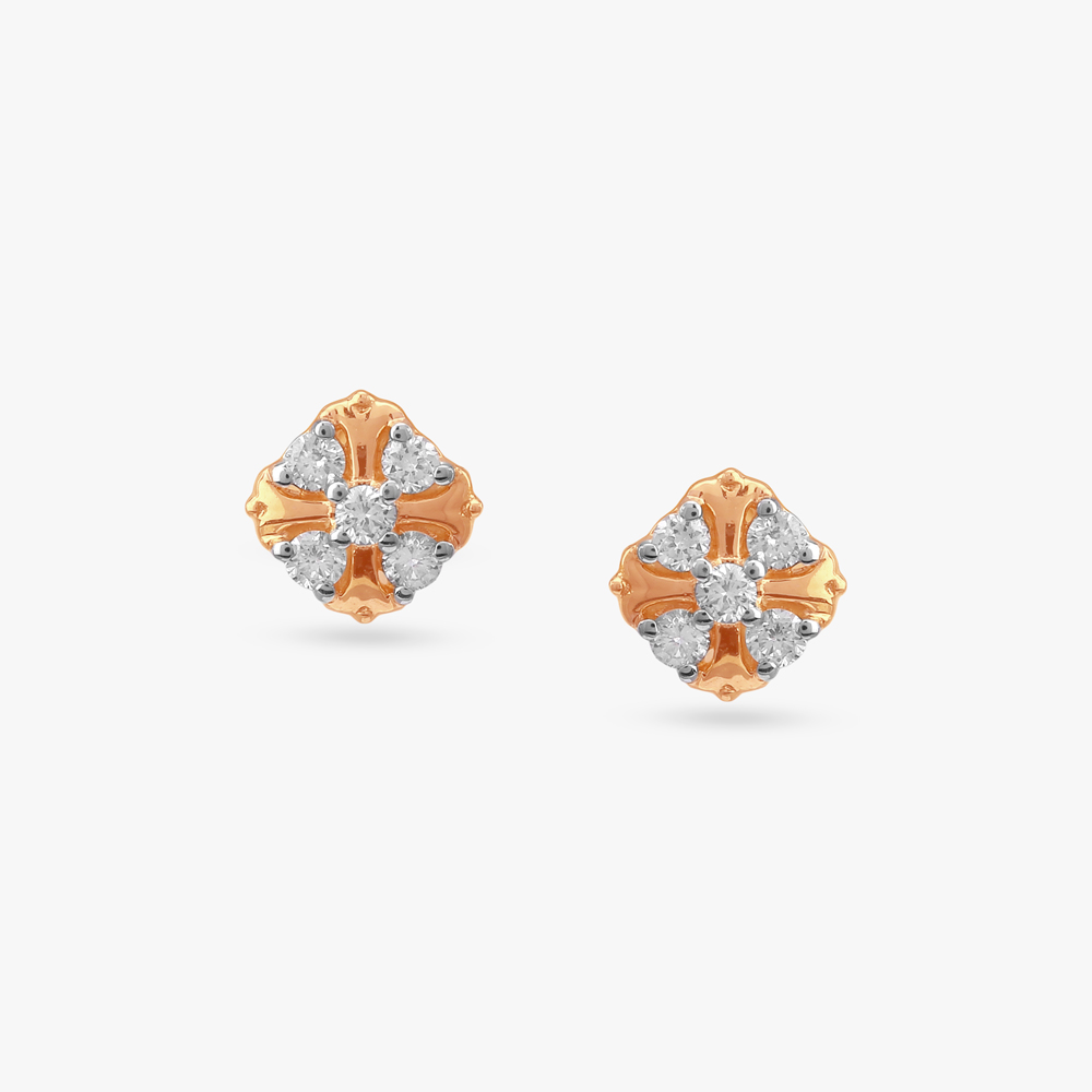 Vintage Gleam Diamond Stud Earrings