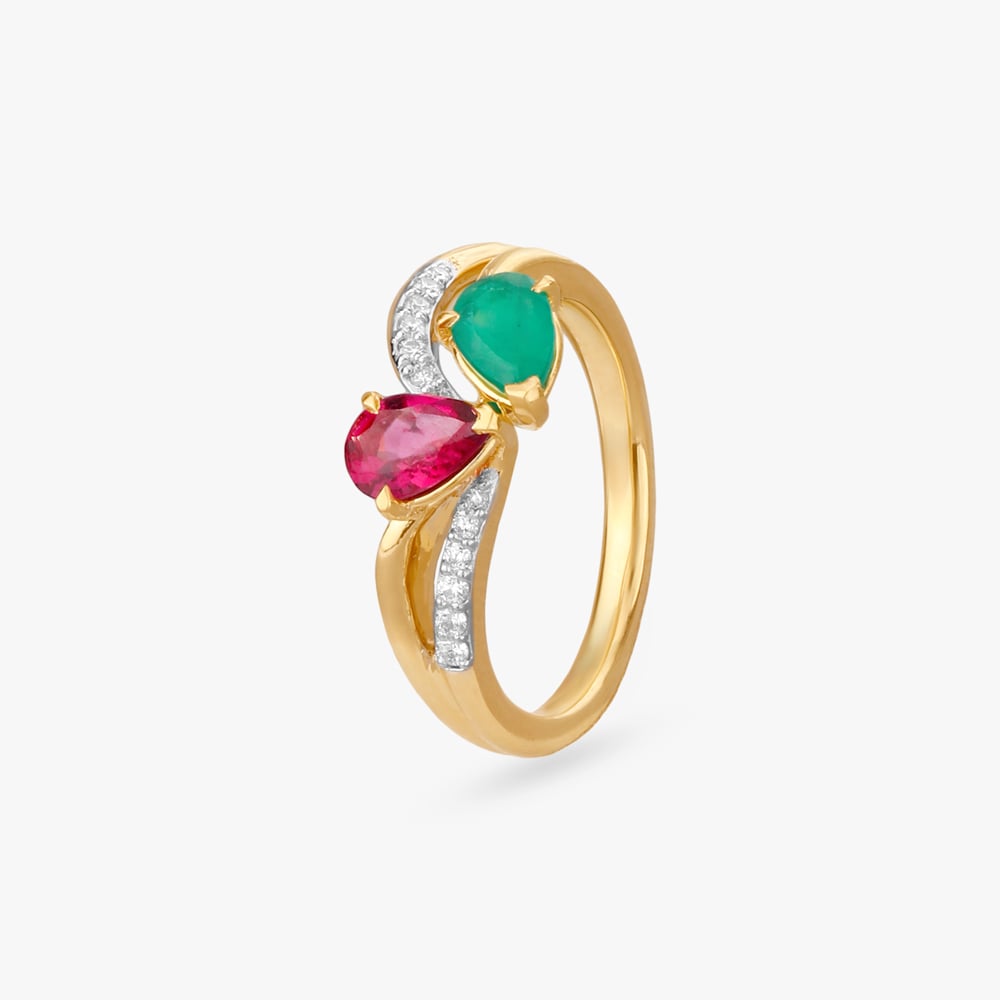 Heartline Bloom Diamond Ring