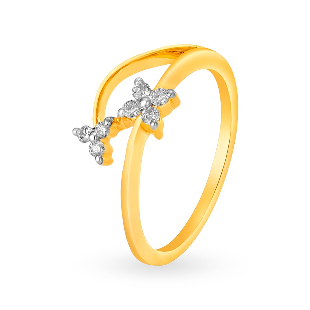 Sleek Seven Stone Floral Motif Diamond Finger Ring
