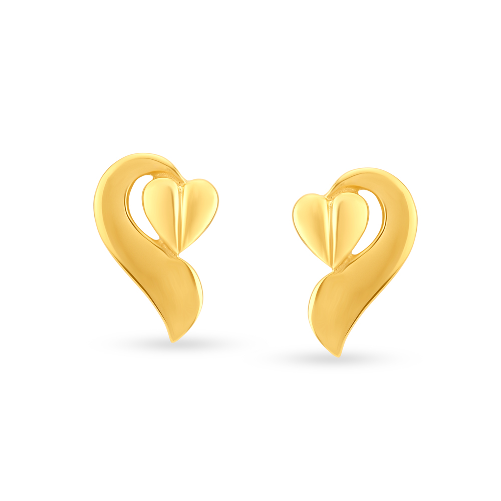 Splendid 22 Karat Yellow Gold Heart Studs