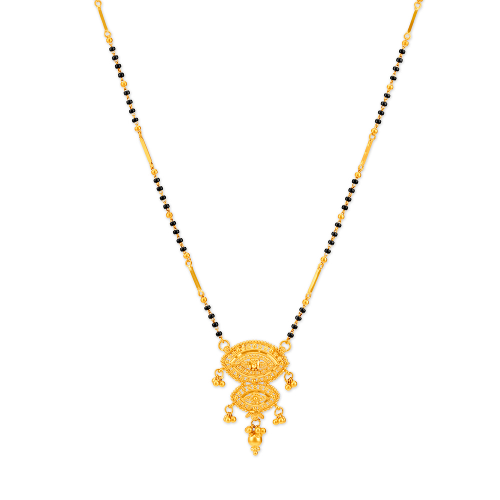 

Sparkling Traditional Mangalsutra