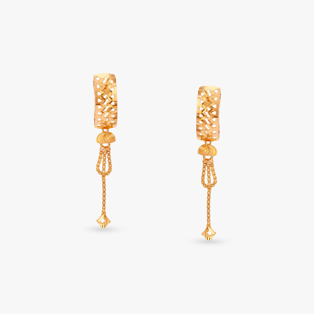 Effortless Chic Gold Drop Earrings