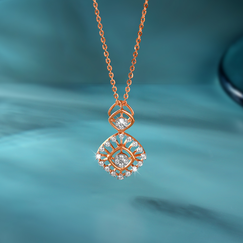 Classic Souvenir Pendant