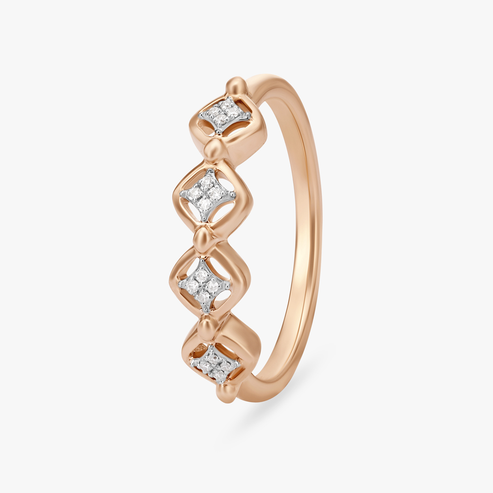 Elegant Rhombus Cascade Diamond Finger Ring