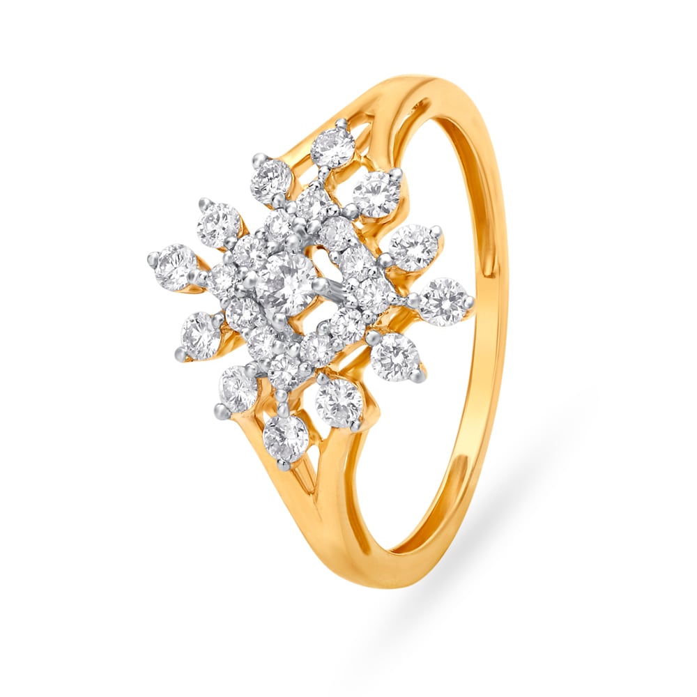 Deluxe Rhombic Design Diamond Finger Ring