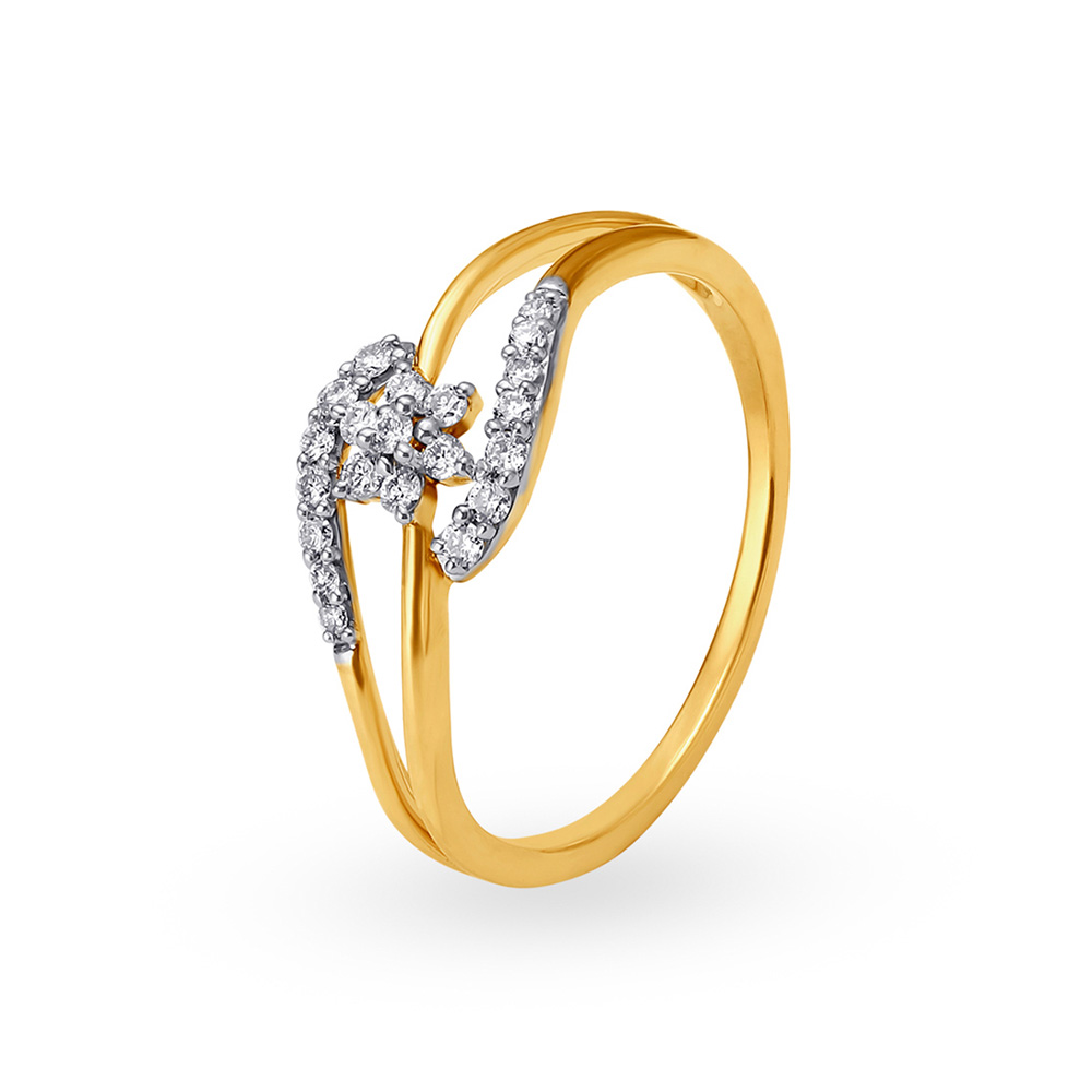 

Classic Diamond Finger Ring
