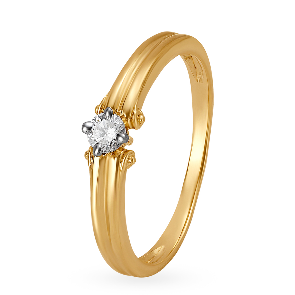 

Ridged Single Stone Diamond Ring