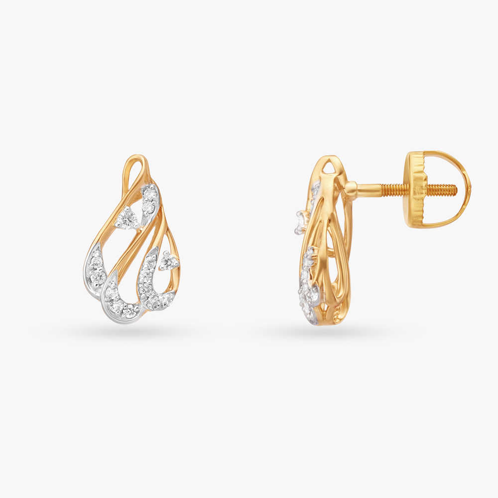 

Elegant Diamond Stud Earrings