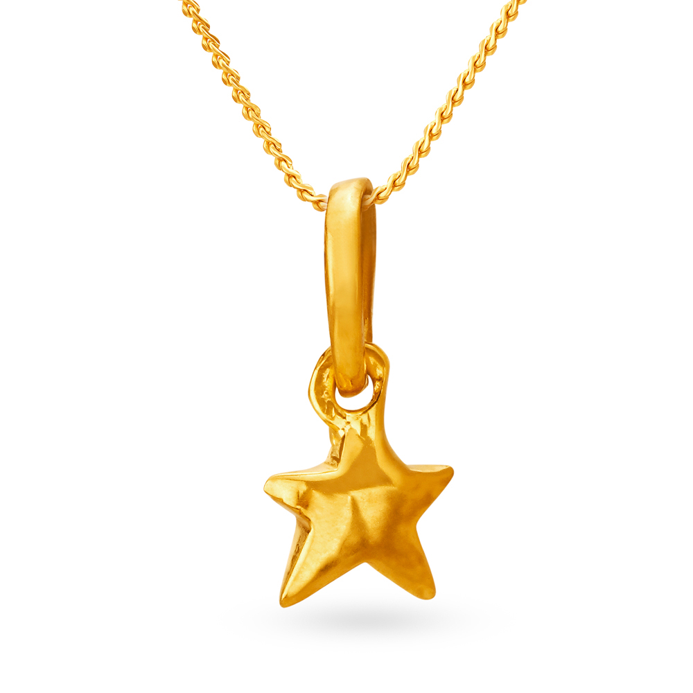 Endearing Yellow Gold Star Pendant