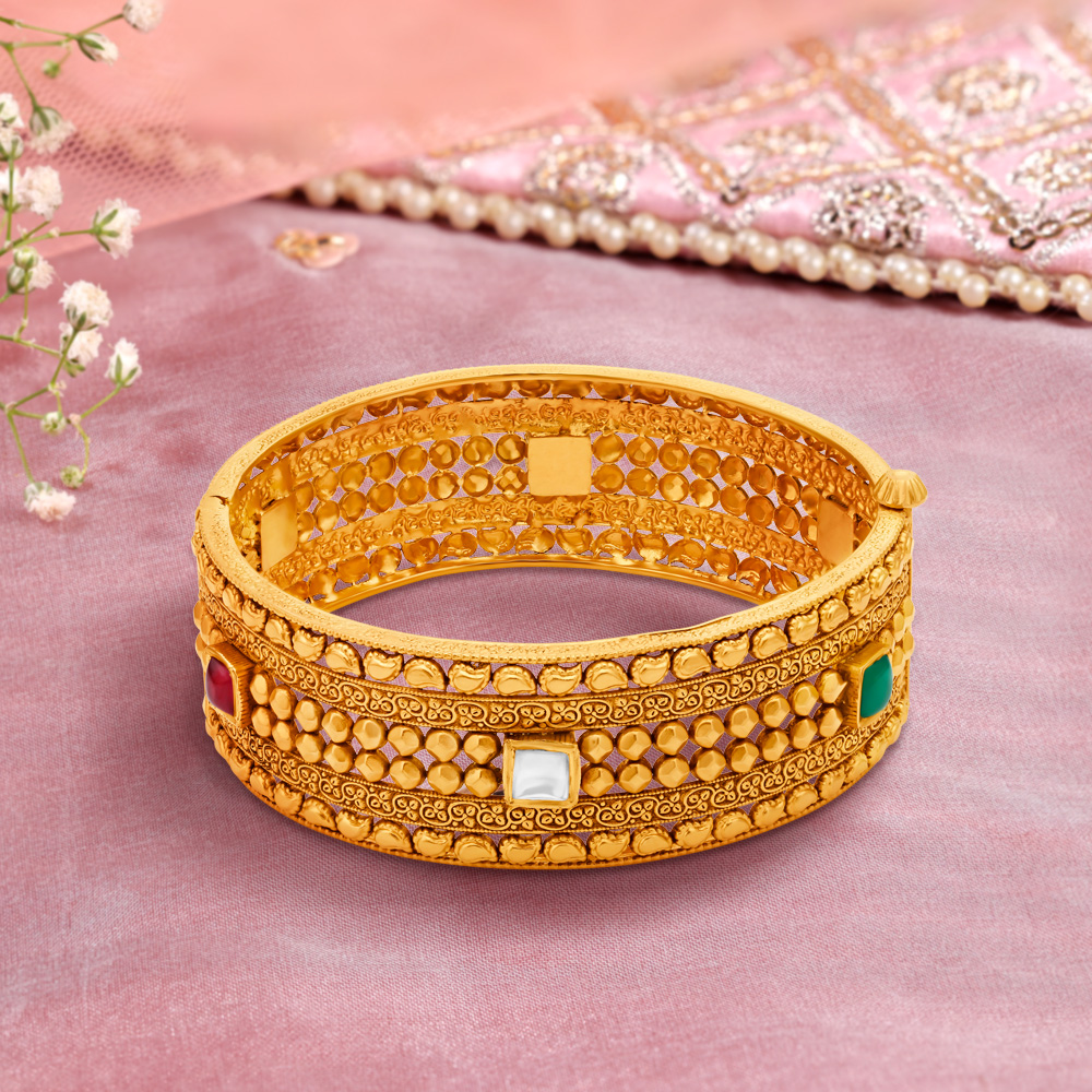 Regal Jadtar Bangle