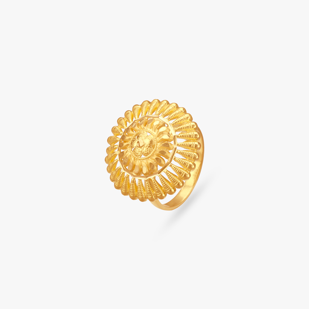 Sunlight Halo Gold Ring