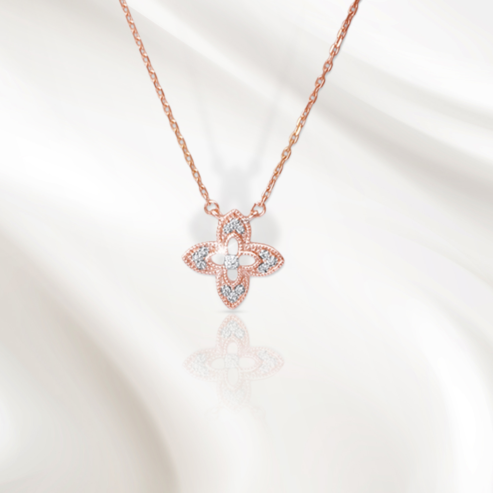 Quatrefoil Bloom Diamond Pendant with Chain