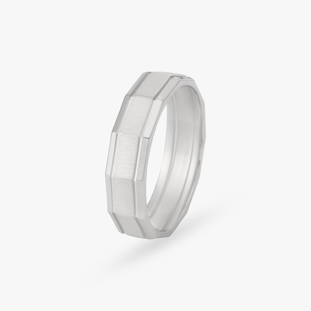 

Geometric Precision Finger Ring