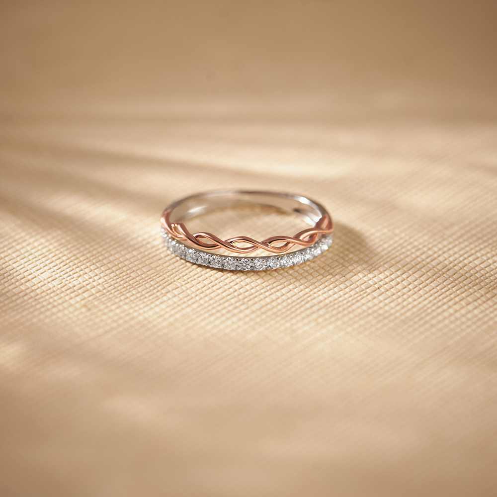 Chic Dual Tone Diamond Ring