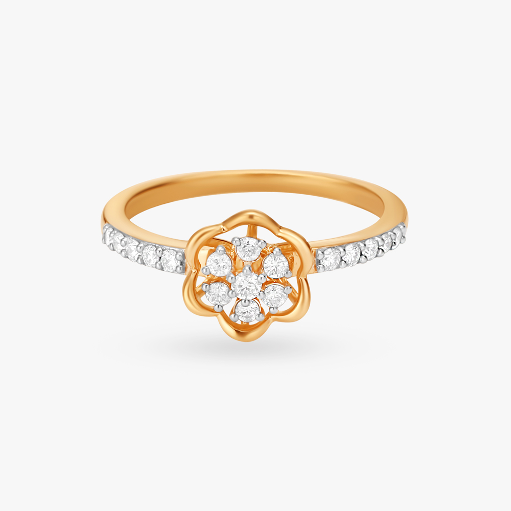 

Floral Majesty Diamond Finger Ring
