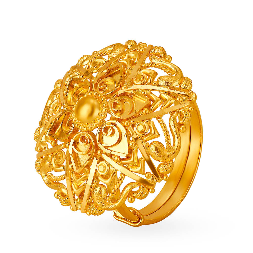 Hypnotic Gold Finger Ring