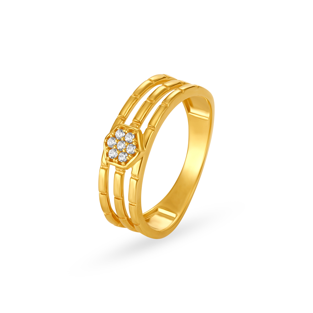 Fashionable Men's Gold Finger Ring