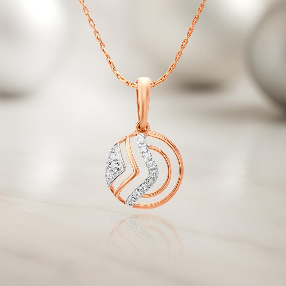 Echo Gleam Diamond Pendant