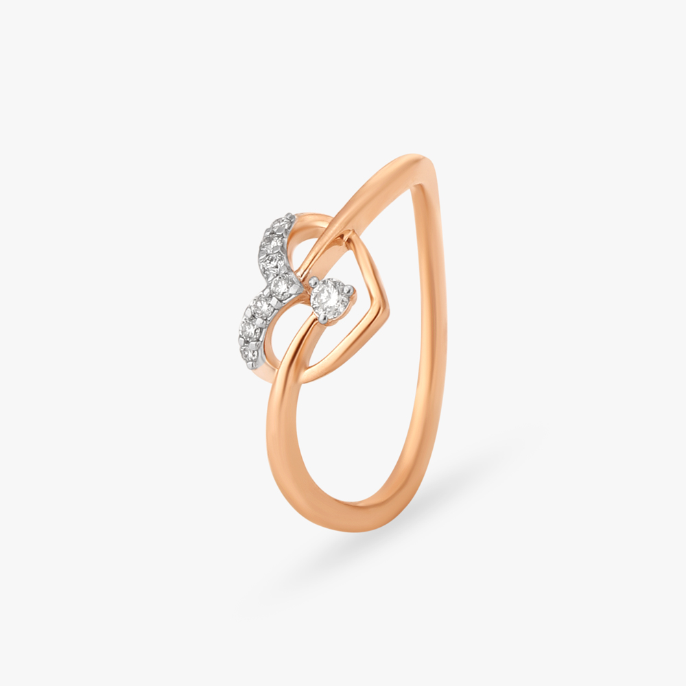 Sparkling Heart Diamond Finger Ring