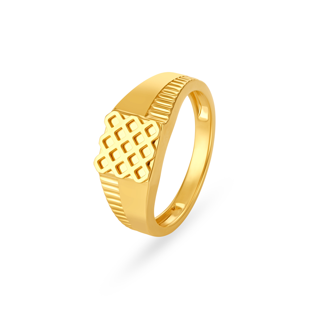 Marvellous Criss Cross Gold Ring for Men