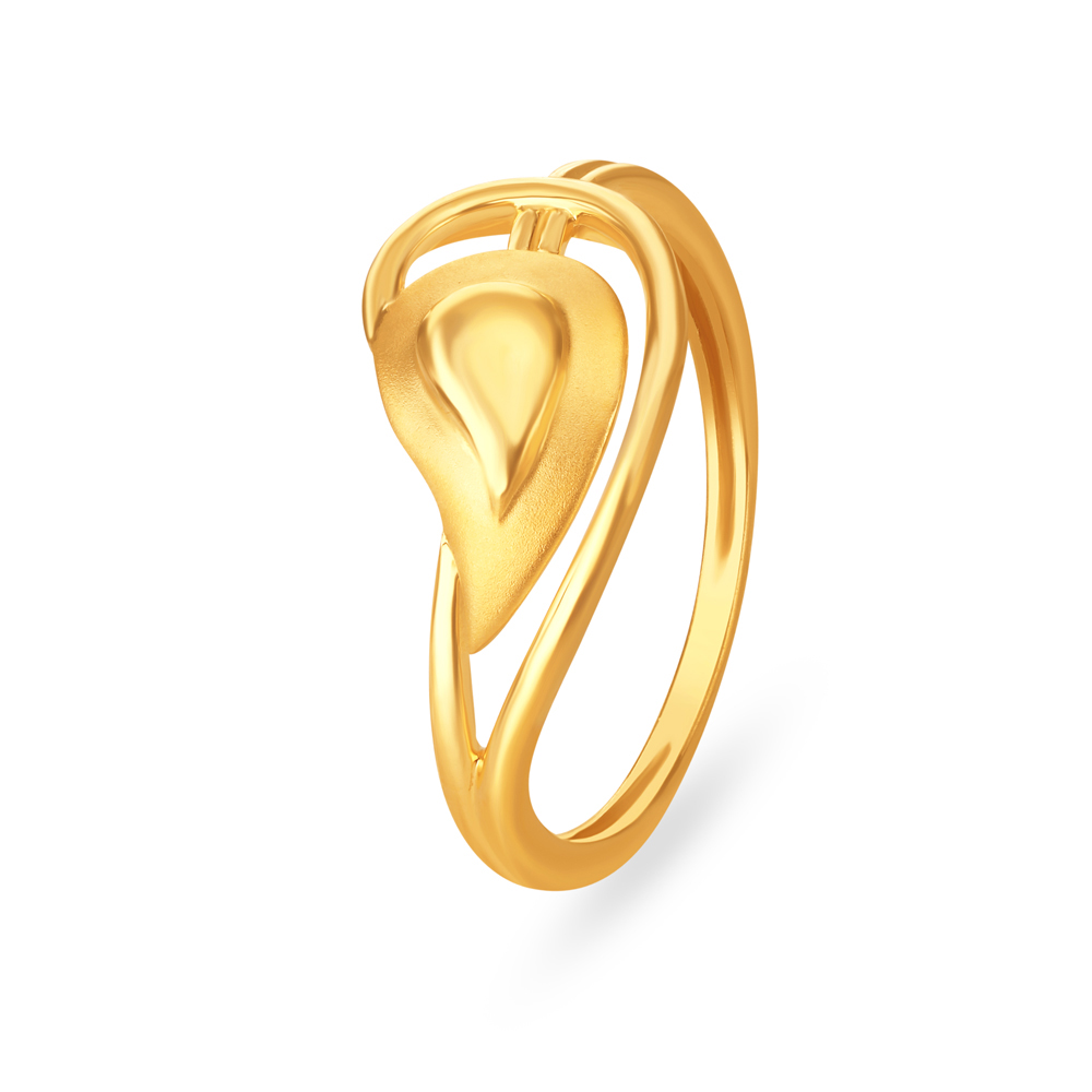 

Refreshing 22 Karat Yellow Gold Leaf Finger Ring