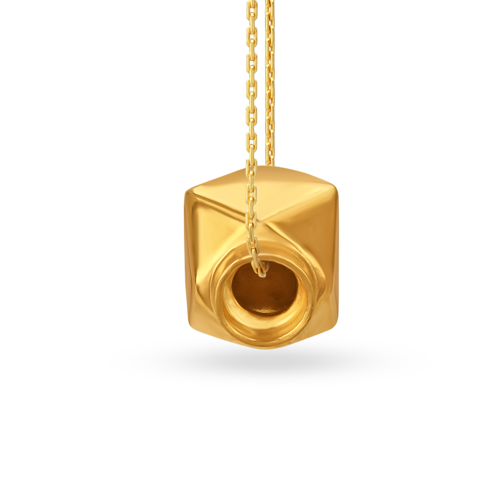 

Dainty Gold Pendant