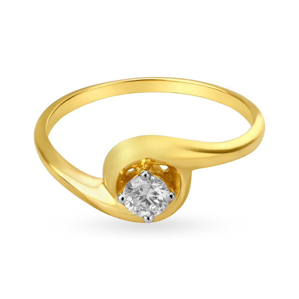 

Stunning Flowerbud Single Stone Diamond Ring