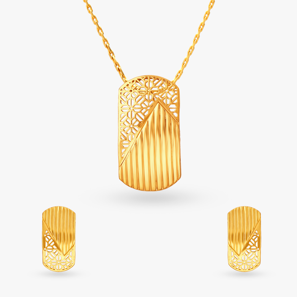 

Enigmatic Gold Pendant and Earrings Set