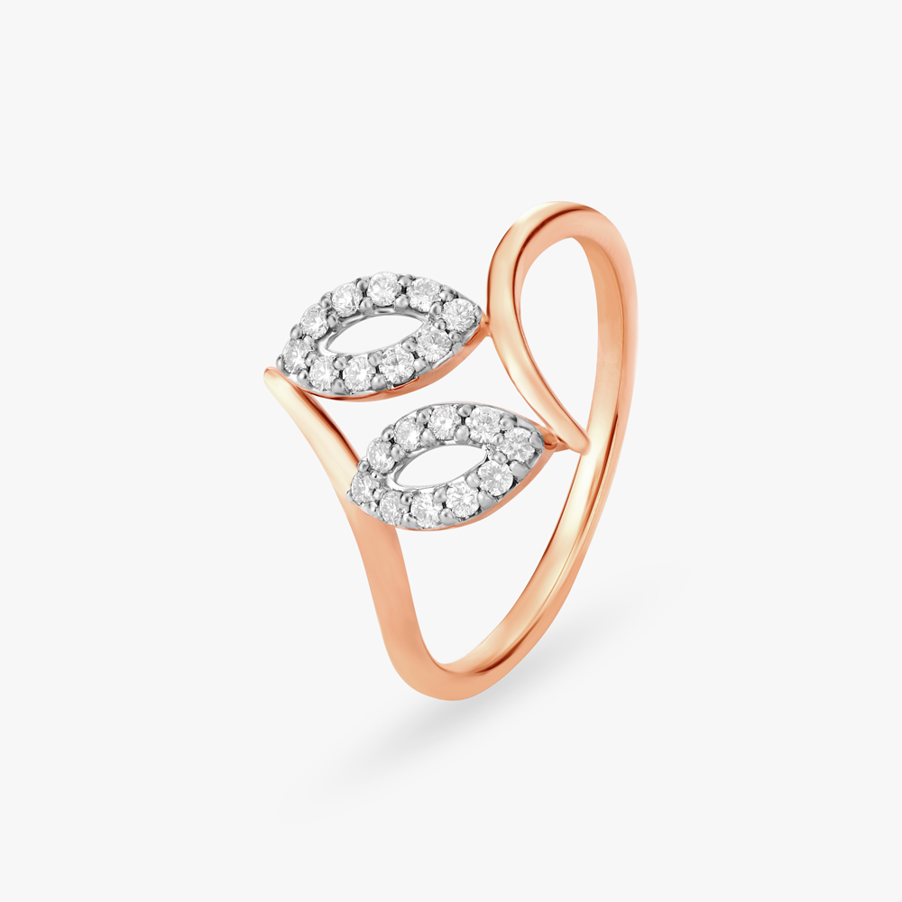 

Contemporary Crossover Diamond Ring