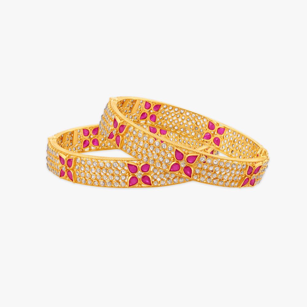 

Refined Beauty Traditional Bangles