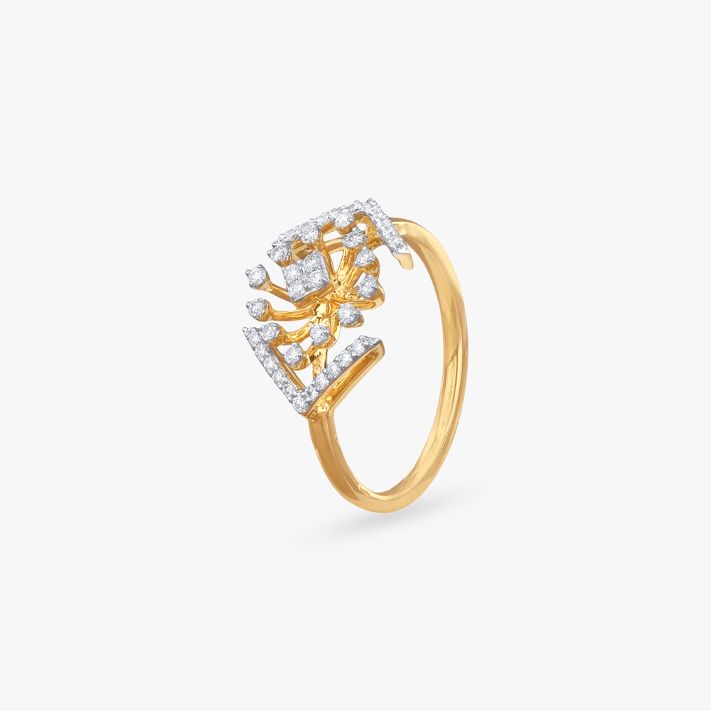 Sunray Bloom Diamond Ring