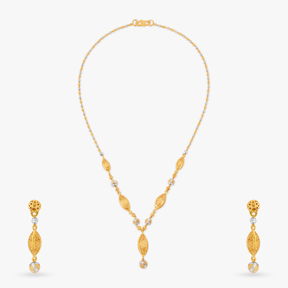 Lavish Luminary Necklace Set