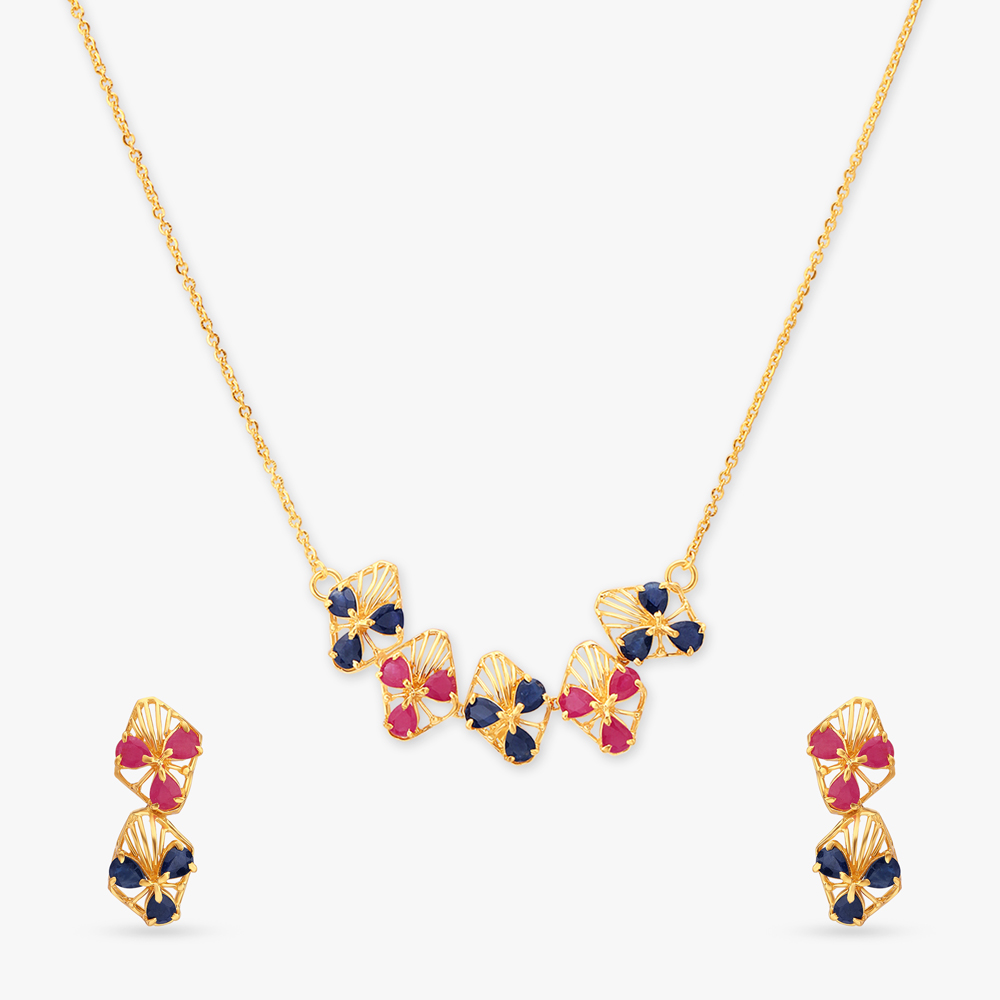 Geometric Gold Necklace Set