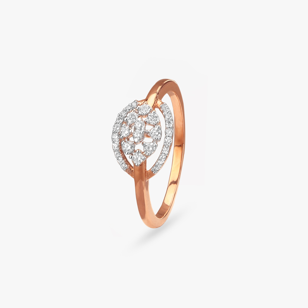 Oval Brilliance Diamond Finger Ring