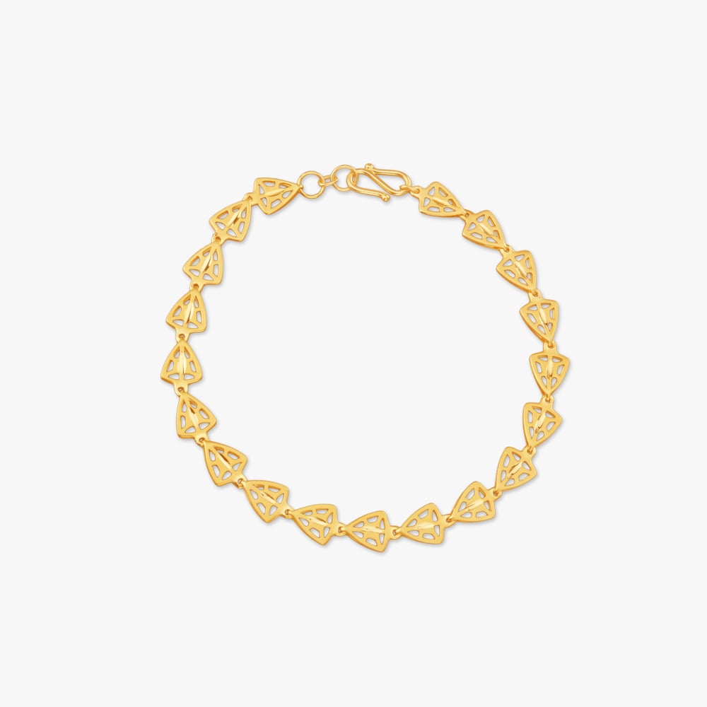 Textured Oval Gold Bracelet