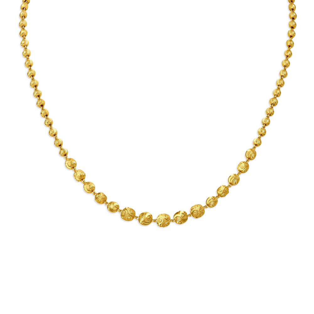 

Striking Gold Chain