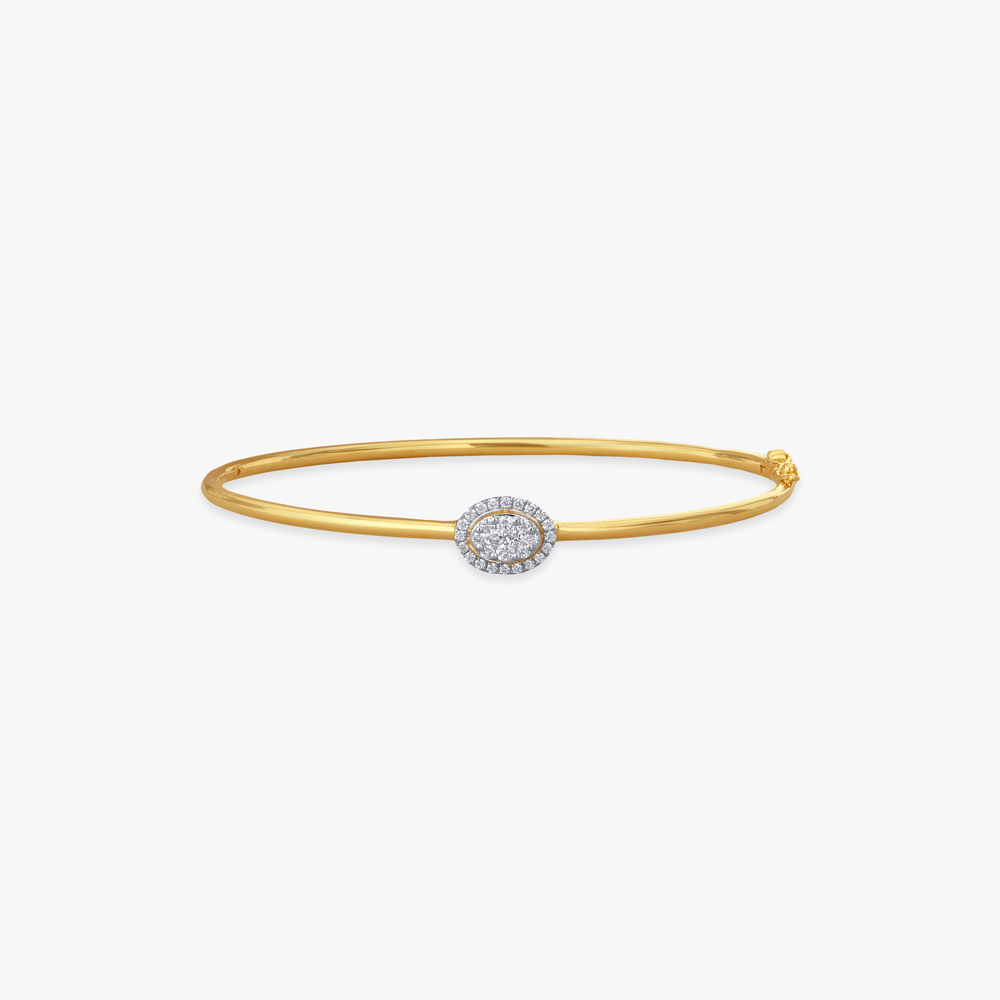 Regal Oval Diamond Bangle