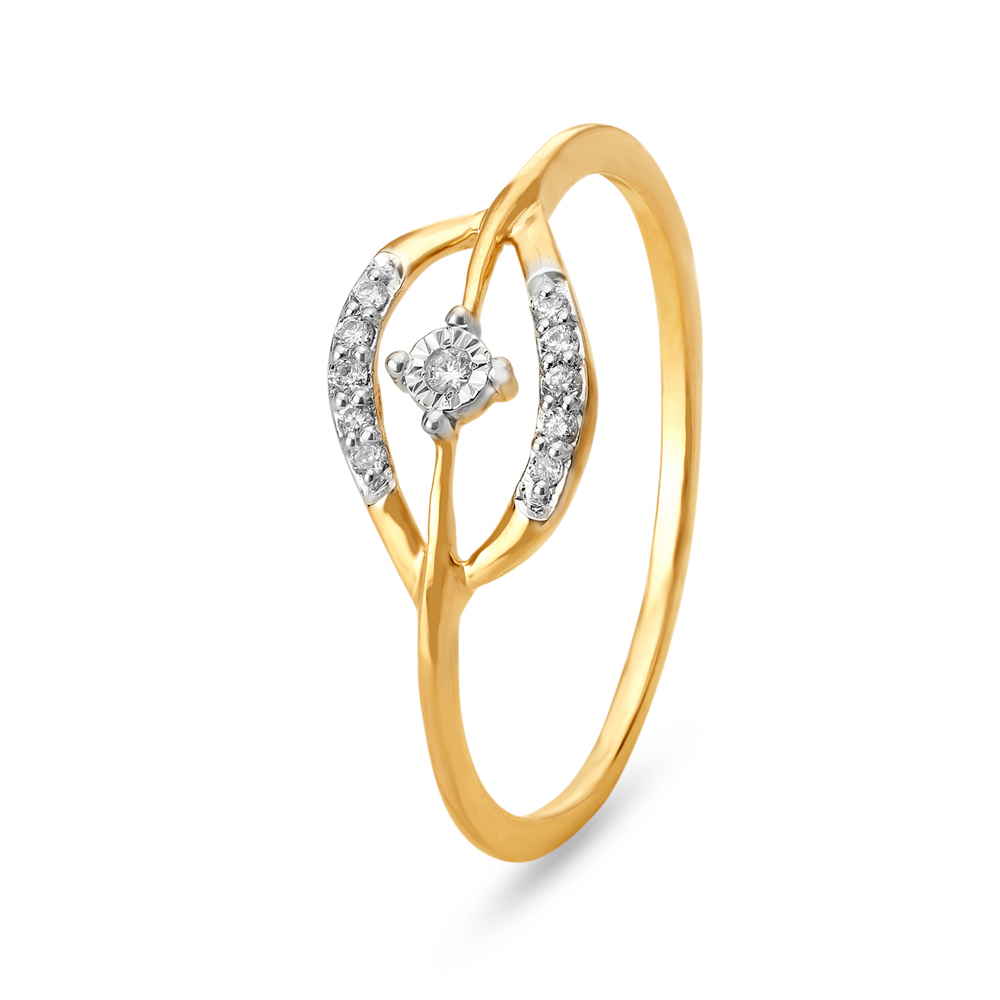 Stunning Diamond Finger Ring