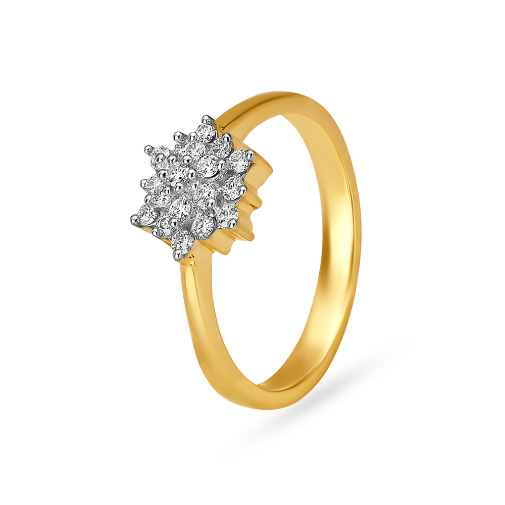 Sparkling Snowflake Diamond Finger Ring