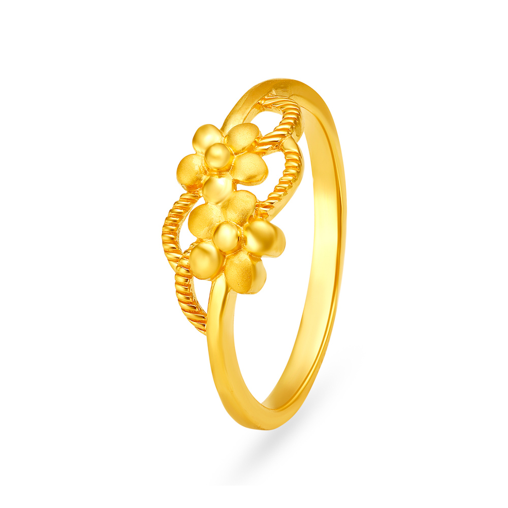 Dainty 22 Karat Yellow Gold Flower Finger Ring
