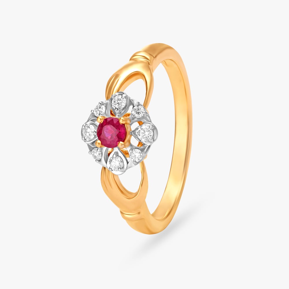 

Wonderful Diamond and Ruby Ring