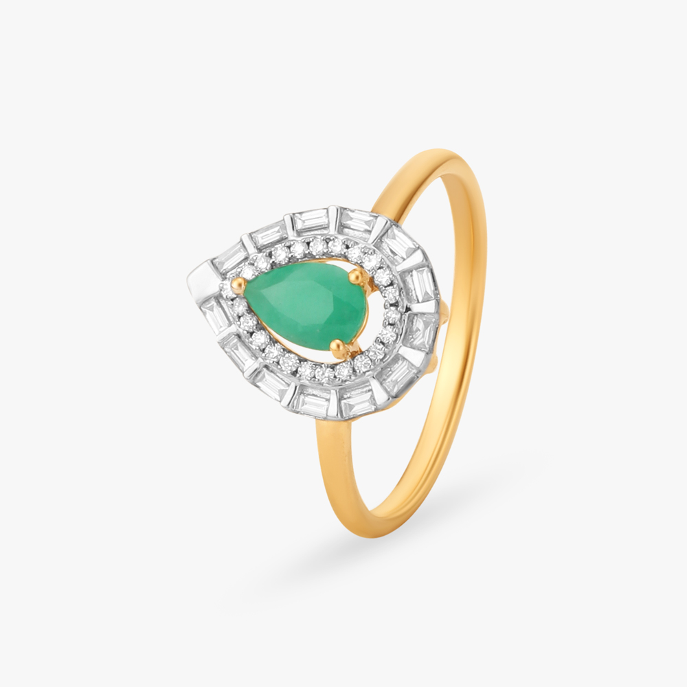 Verdant Elegance Diamond Finger Ring
