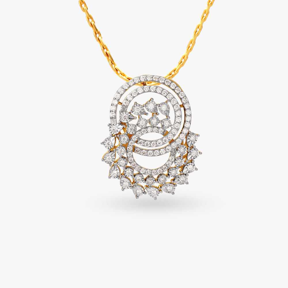 Glimmering Glamour Diamond Pendant