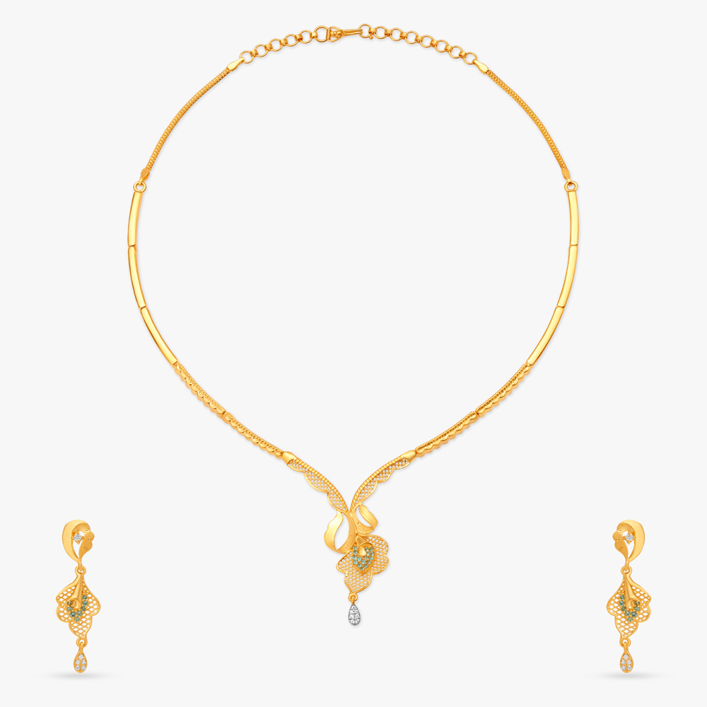 Floral Allure Necklace Set