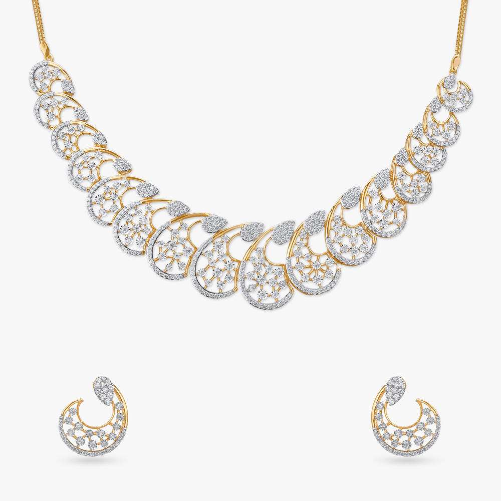 Radiant Paisley Diamond Necklace Set