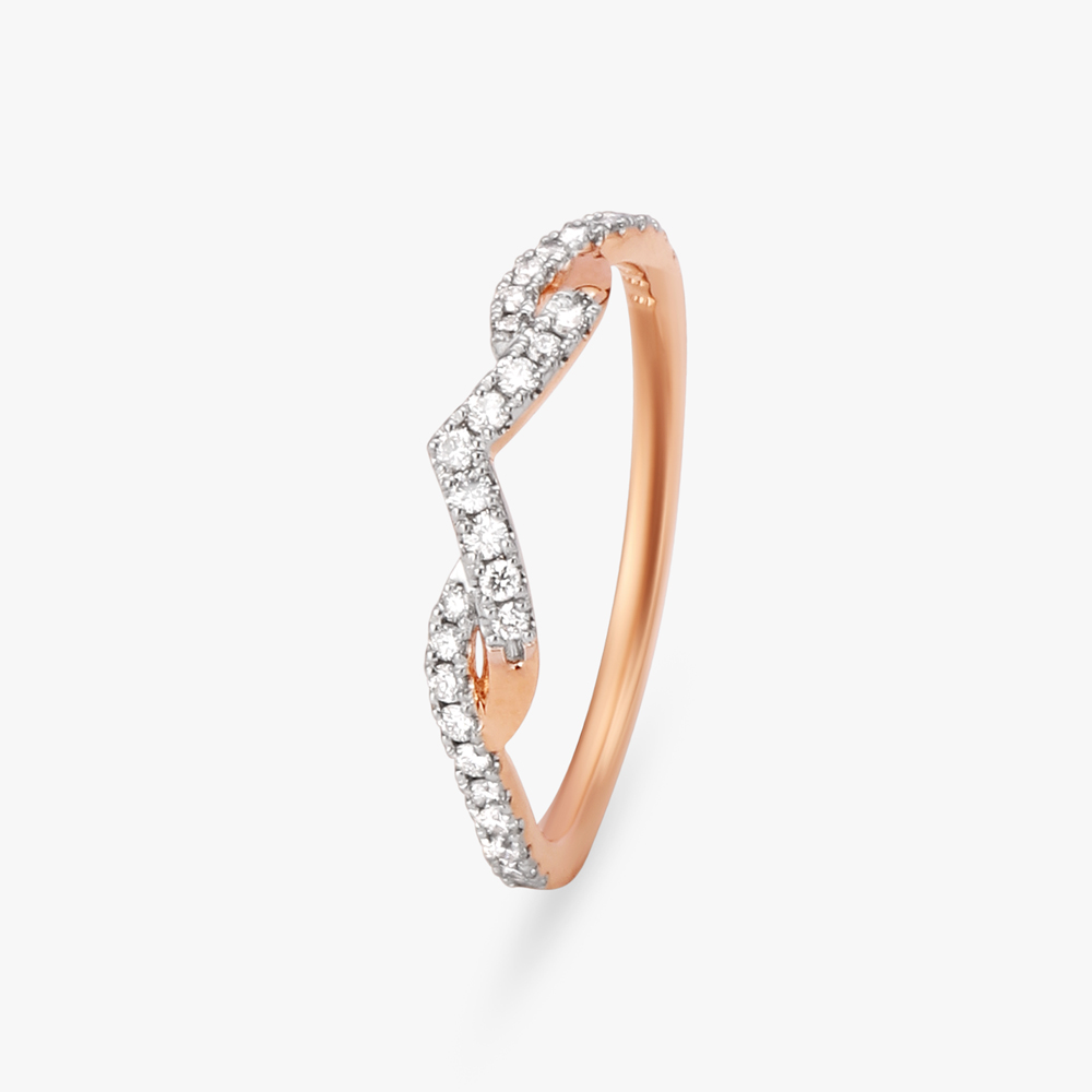 Wavy Vanki Diamond Finger Ring