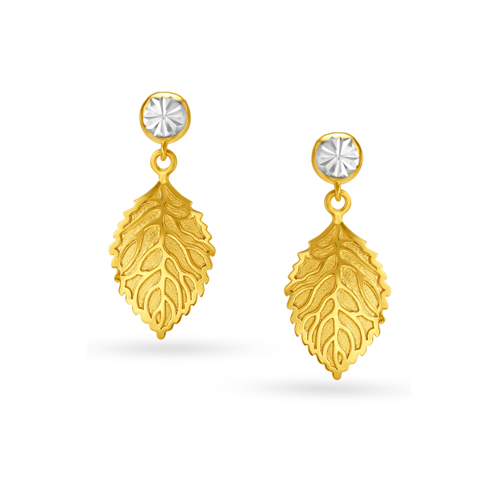 

Leafy Affair Drop Earrings