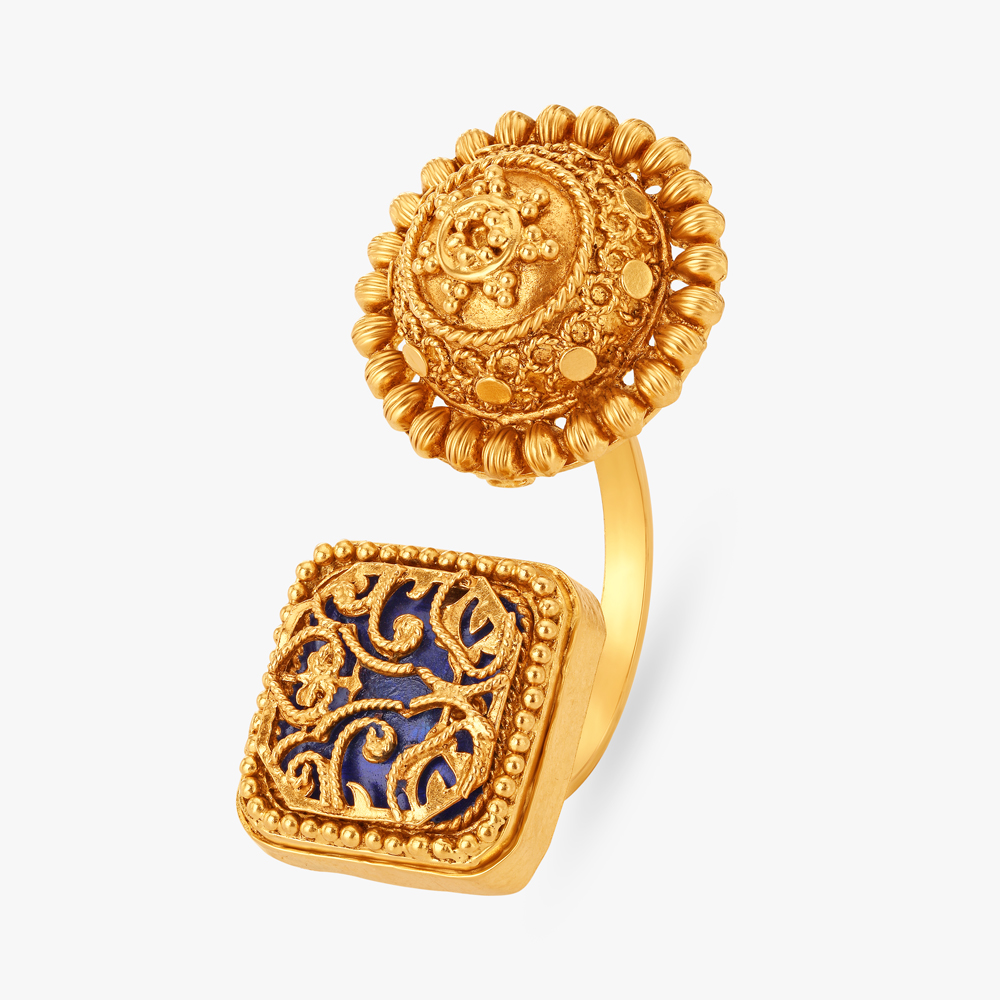 Royal Split Gold Finger Ring