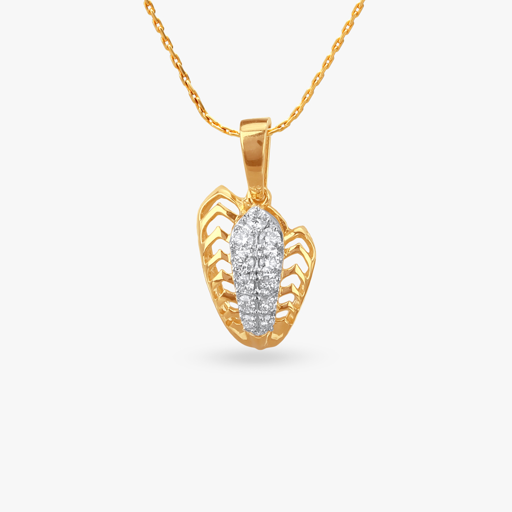 Cluster Gleam Diamond Pendant