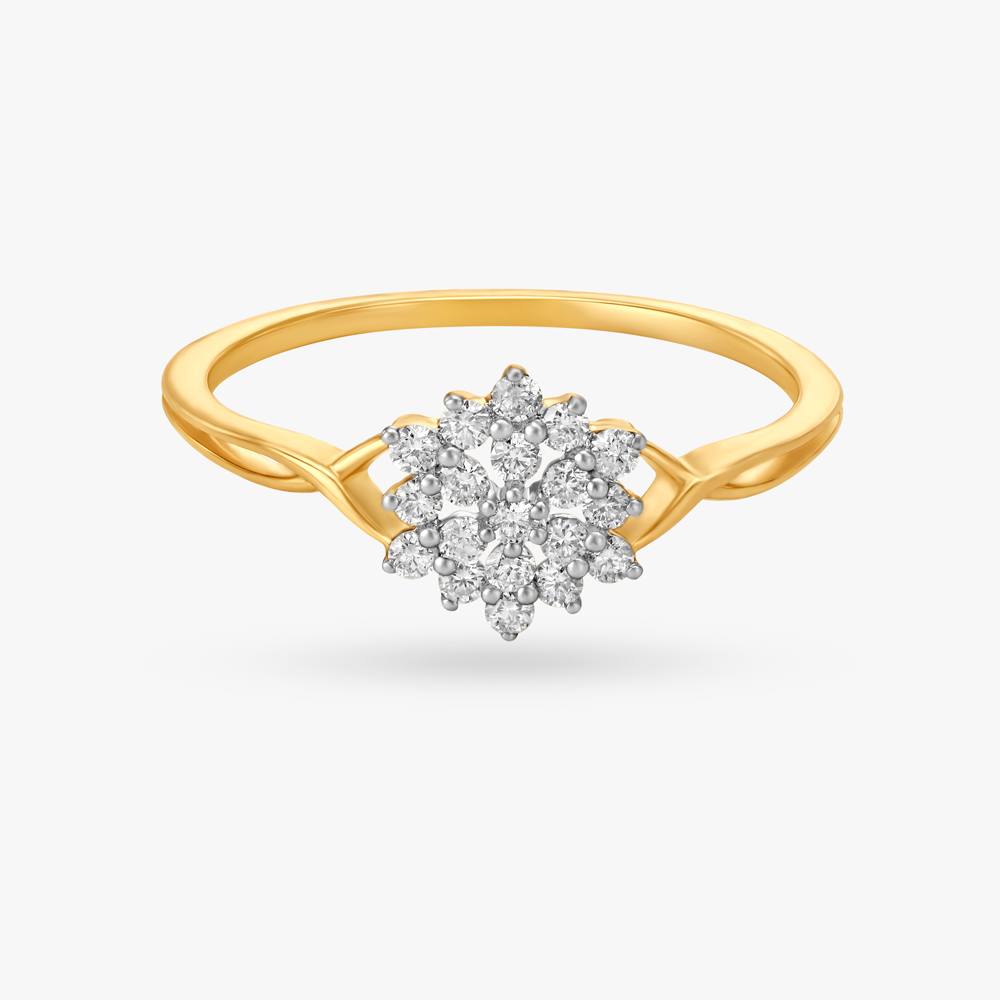 

Starlit Diamond Finger Ring
